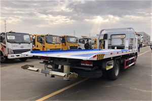 雅江汽车救援补胎